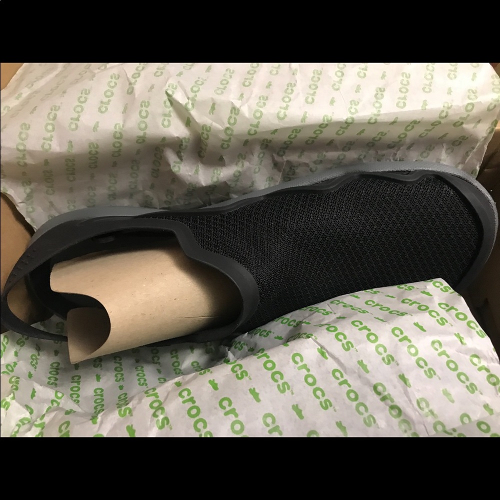 *Host Pick!* New with tags!🏷 Men’s Crocs swift-water sandal - Picture 3 of 8